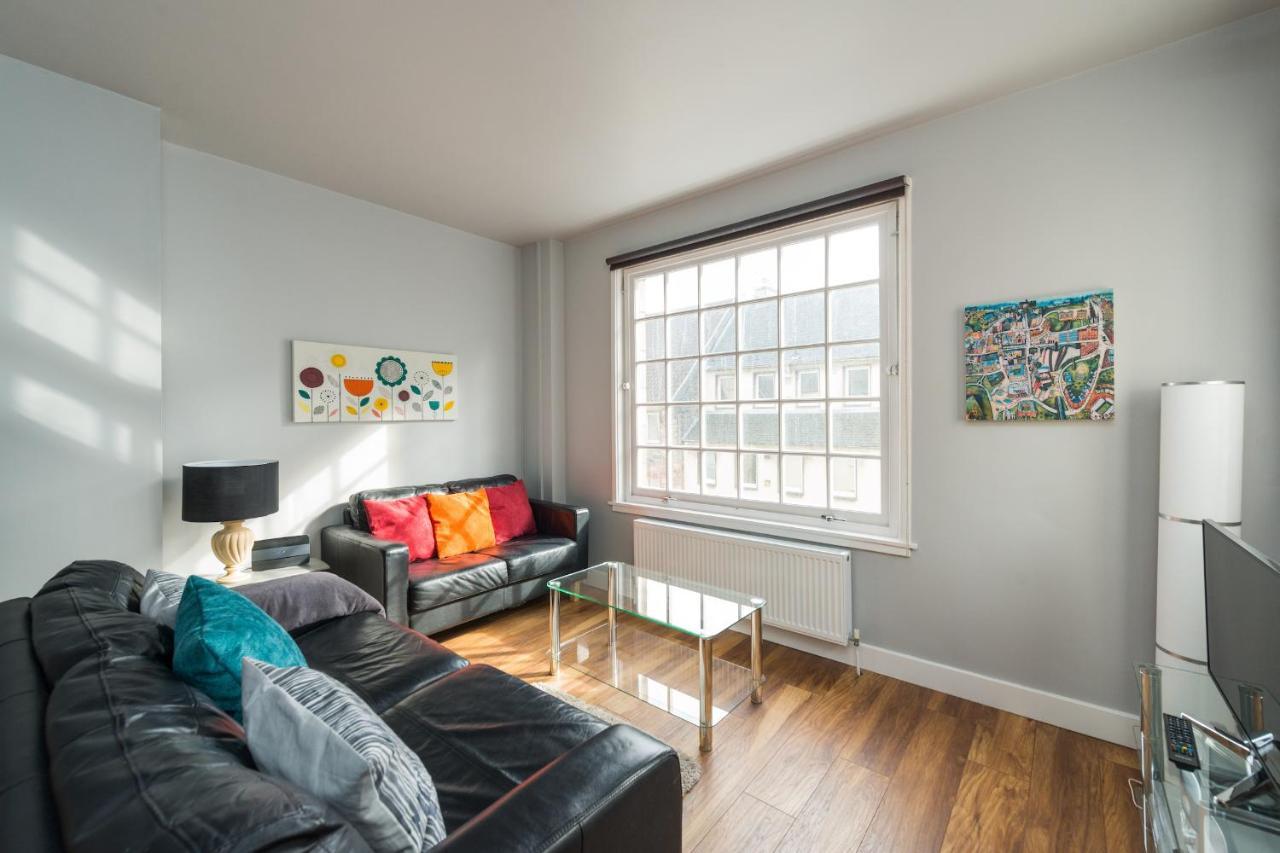 Royal Mile Modern Apartment エディンバラ エクステリア 写真